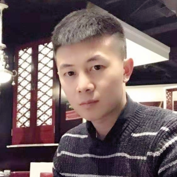 夜晚的星空的第一张照片--新竹中老年相亲网