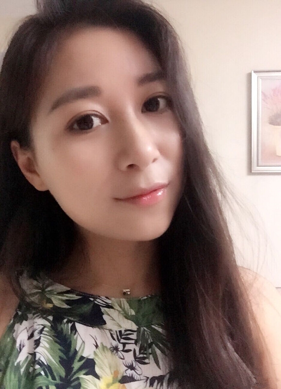 盛開的第一张照片--新竹中老年相亲网