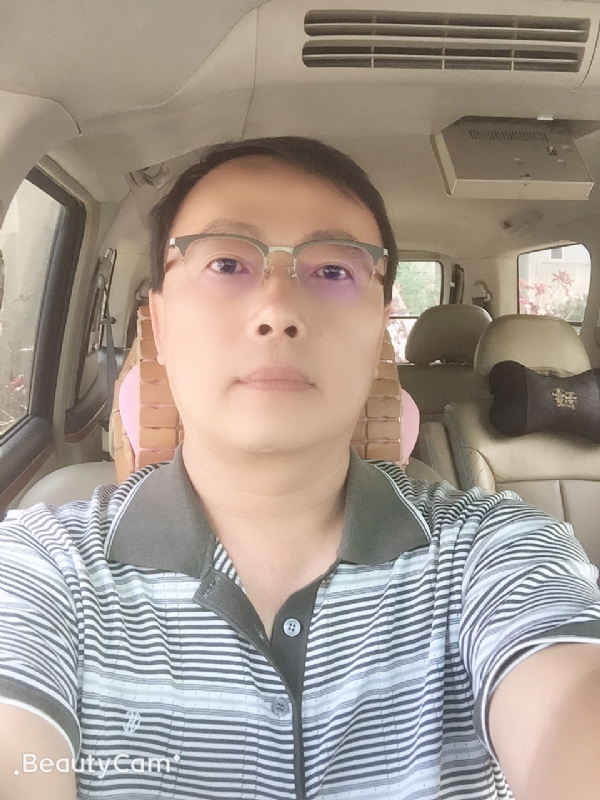 棄天帝的第一张照片--新竹中老年相亲网