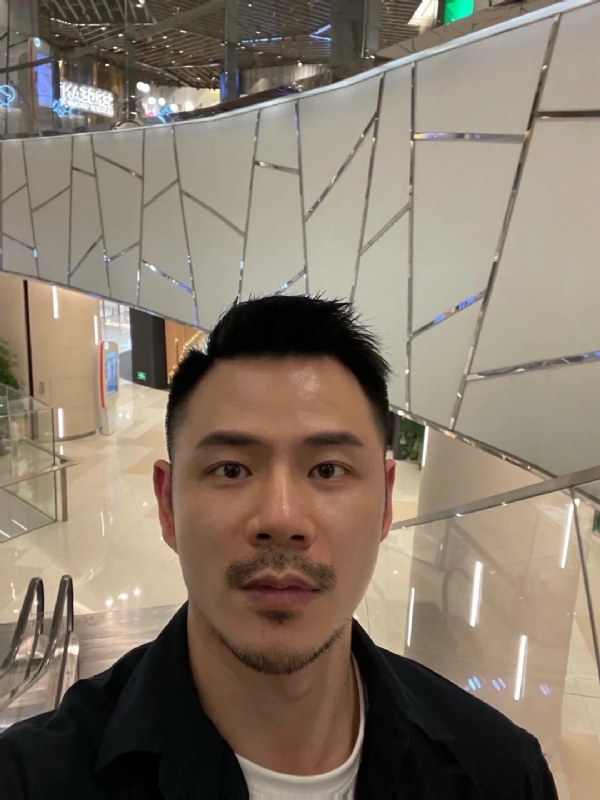 陈的第一张照片--新竹中老年相亲网