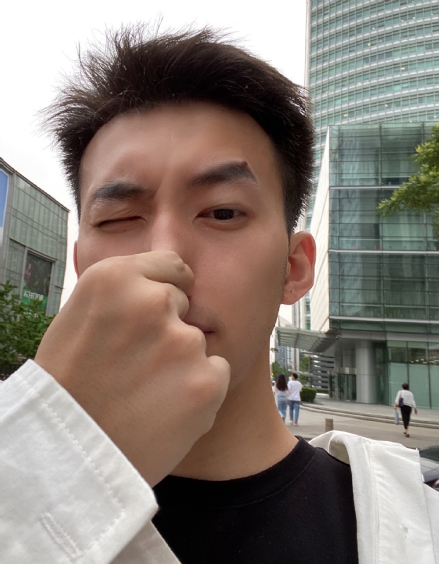 绝世大冤种的第四张照片--新竹中老年相亲网