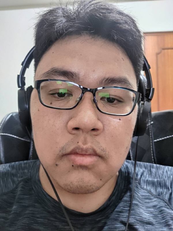 小賴的第一张照片--新竹中老年相亲网